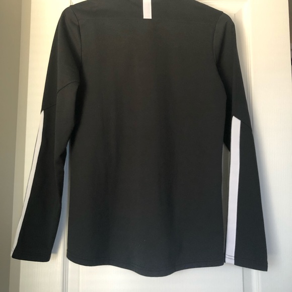 Under Armour - half-zip sweater - Picture 4 of 6